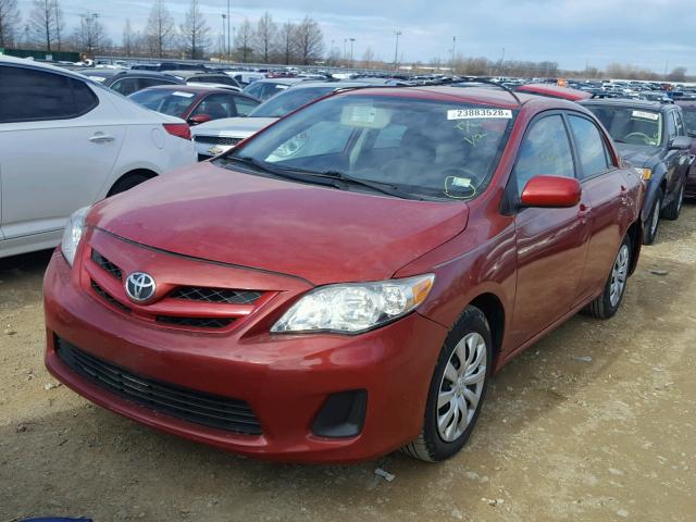 5YFBU4EE4CP057613 - 2012 TOYOTA COROLLA BA RED photo 2