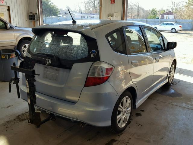 JHMGE88409S028807 - 2009 HONDA FIT SPORT BLUE photo 4