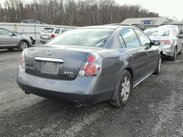 1N4BL11D66C242389 - 2006 NISSAN ALTIMA SE GRAY photo 4