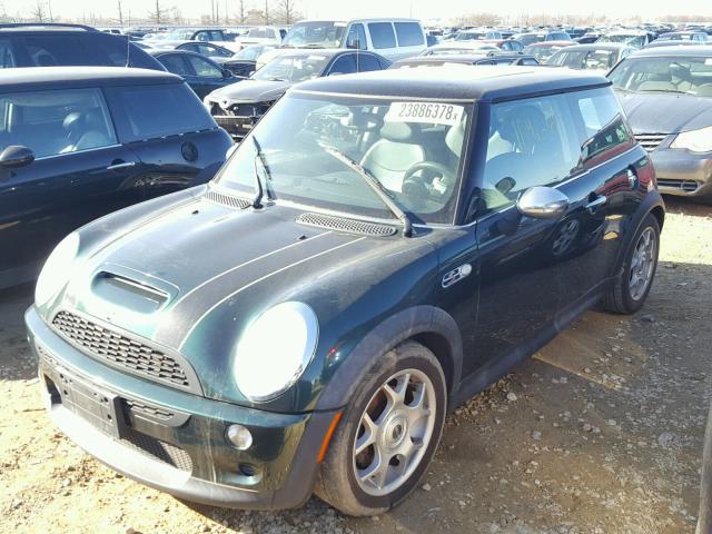 WMWRE33585TG96906 - 2005 MINI COOPER S GREEN photo 2