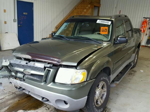 1FMZU77E33UB42647 - 2003 FORD EXPLORER S GREEN photo 2