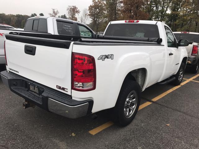 1GTEK14C99Z140602 - 2009 GMC SIERRA K15 WHITE photo 4