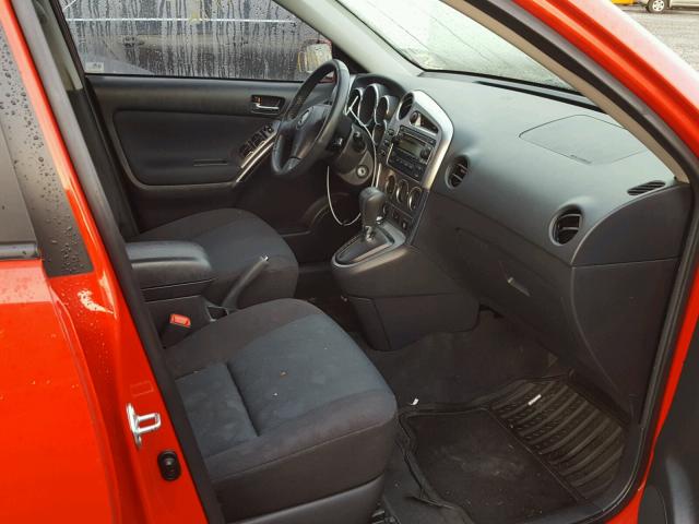 2T1KR32E87C644662 - 2007 TOYOTA MATRIX XR RED photo 5