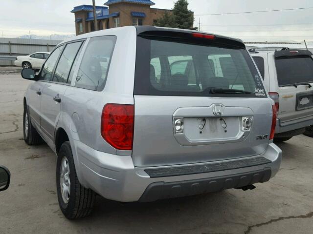 2HKYF181X5H555973 - 2005 HONDA PILOT LX SILVER photo 3