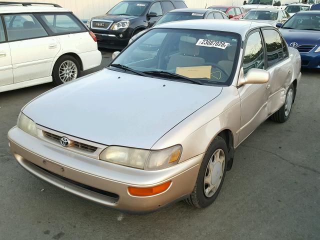 1NXBB02E5TZ488575 - 1996 TOYOTA COROLLA DX TAN photo 2