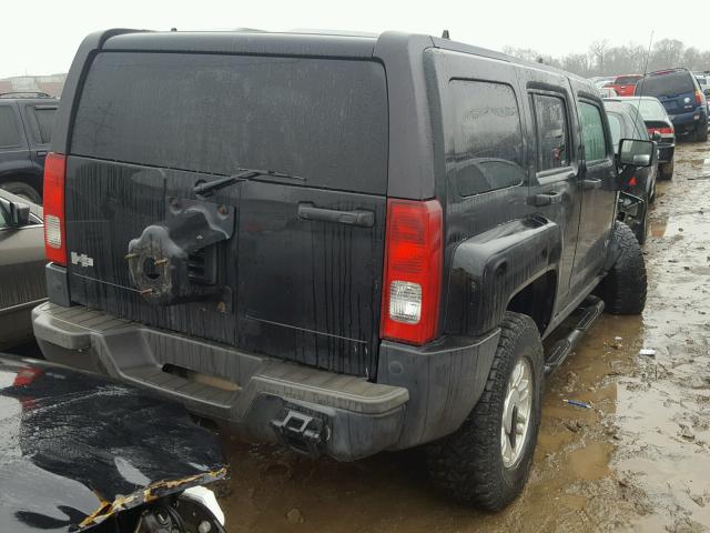 5GTDN136268182862 - 2006 HUMMER H3 BLACK photo 4