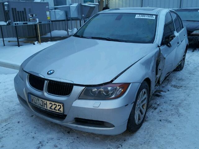 WBAVC935X7KX52664 - 2007 BMW 328 XI SILVER photo 2