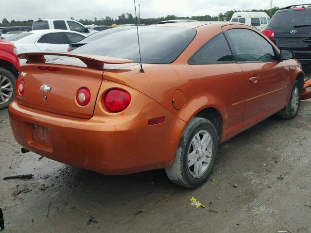 1G1AL15F667732091 - 2006 CHEVROLET COBALT LT ORANGE photo 4