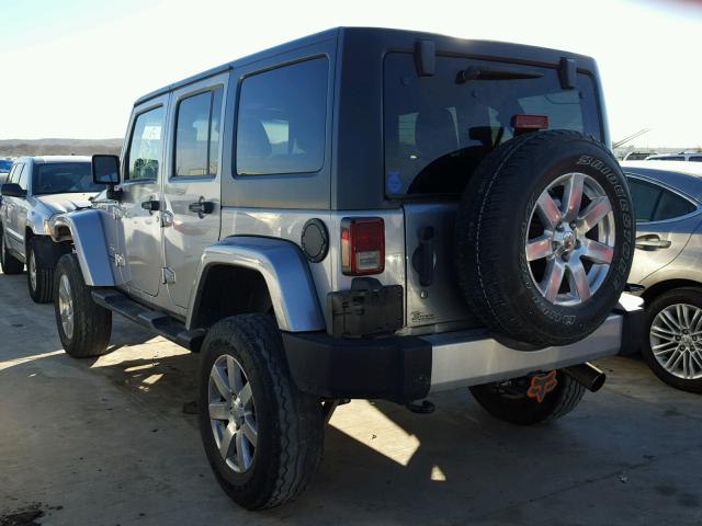 1C4BJWEG6EL128473 - 2014 JEEP WRANGLER U SILVER photo 3