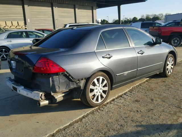 1HGCM66527A010963 - 2007 HONDA ACCORD EX BLACK photo 4