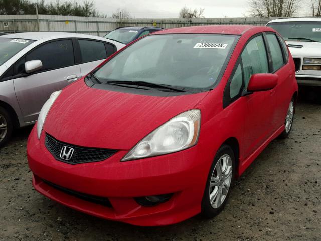 JHMGE8H52BC026601 - 2011 HONDA FIT SPORT RED photo 2