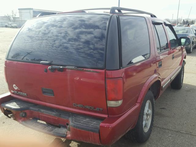 1GNDT13W012194475 - 2001 CHEVROLET BLAZER RED photo 4