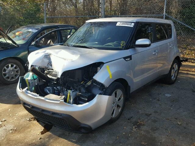 KNDJN2A27E7708164 - 2014 KIA SOUL SILVER photo 2