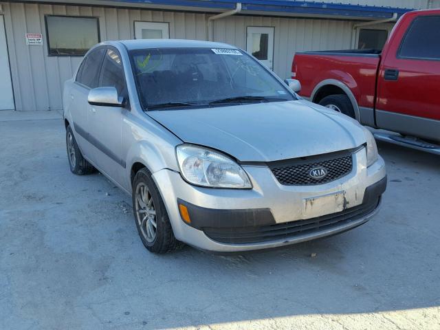 KNADE123386400883 - 2008 KIA RIO BASE SILVER photo 1