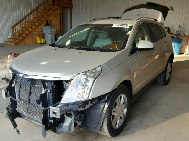 3GYFNDEY8BS623549 - 2011 CADILLAC SRX LUXURY SILVER photo 2