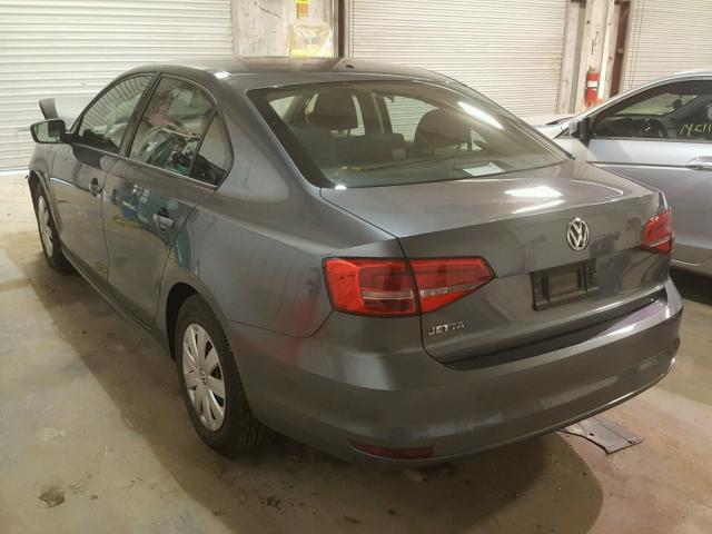 3VW2K7AJ5FM300705 - 2015 VOLKSWAGEN JETTA BASE GRAY photo 3