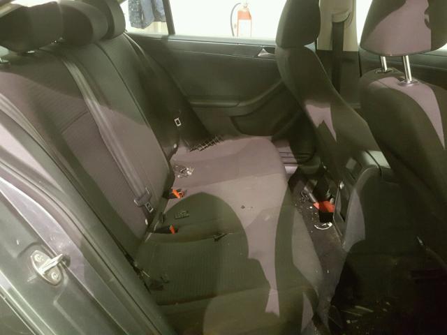 3VW2K7AJ5FM300705 - 2015 VOLKSWAGEN JETTA BASE ნაცრისფერი ფოტო 6