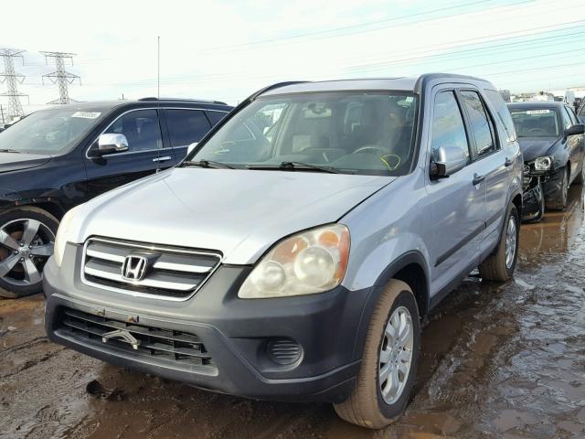 SHSRD78865U309018 - 2005 HONDA CR-V EX SILVER photo 2