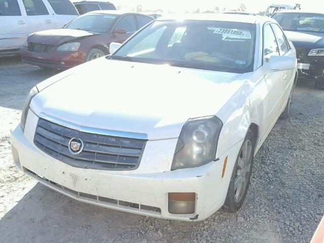 1G6DP577860143982 - 2006 CADILLAC CTS HI FEA WHITE photo 2