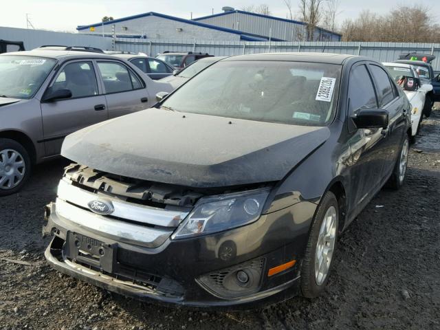 3FAHP0HA4AR386716 - 2010 FORD FUSION SE BLACK photo 2