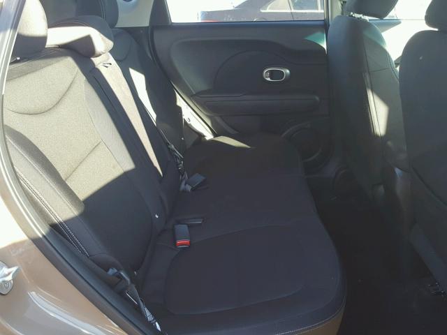 KNDJN2A29E7096839 - 2014 KIA SOUL BROWN photo 6