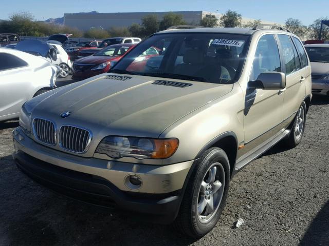 WBAFB33571LH10073 - 2001 BMW X5 4.4I BEIGE photo 2