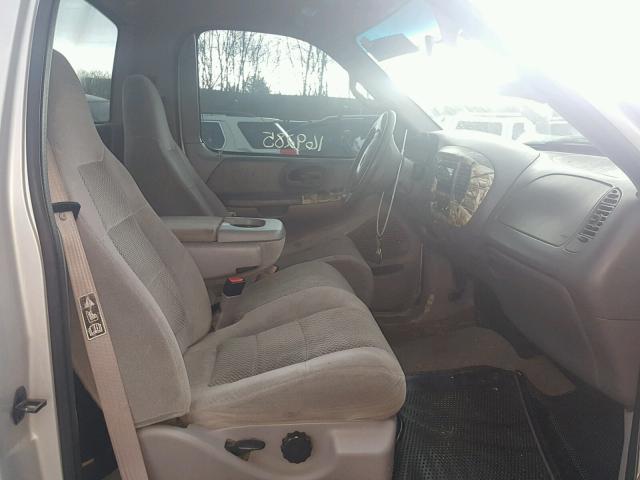 1FTRF18L92NA97490 - 2002 FORD F150 GRAY photo 5