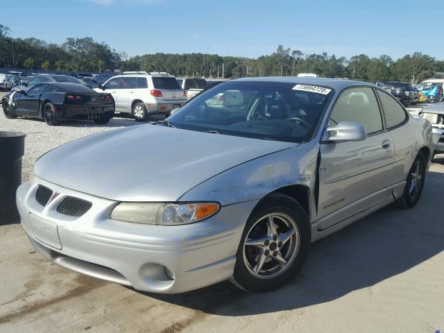 1G2WP12K92F239206 - 2002 PONTIAC GRAND PRIX SILVER photo 2