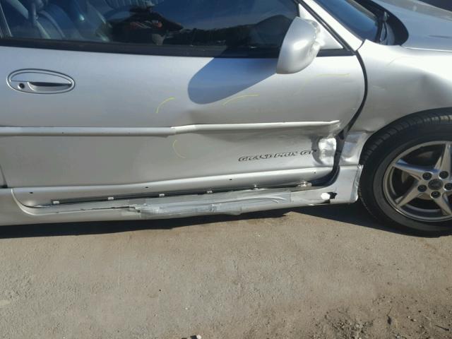 1G2WP12K92F239206 - 2002 PONTIAC GRAND PRIX SILVER photo 9