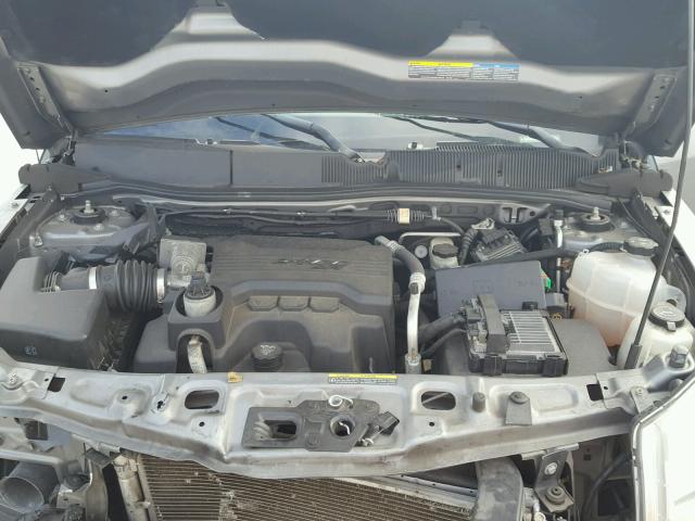 2CNDL13F566076419 - 2006 CHEVROLET EQUINOX LS GRAY photo 7