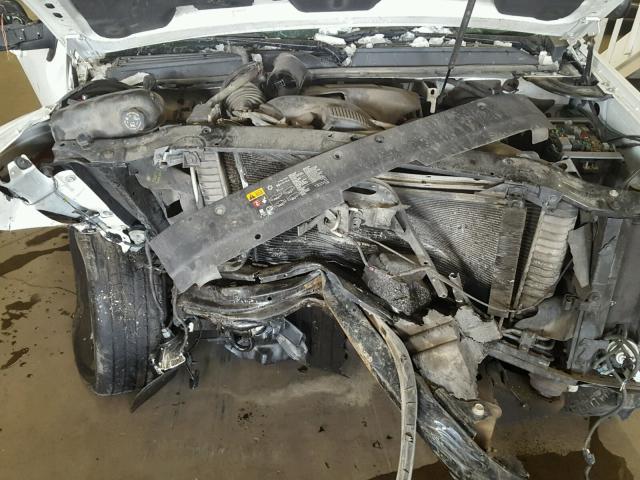 1GKUKCE03AR236956 - 2010 GMC YUKON SLT WHITE photo 7