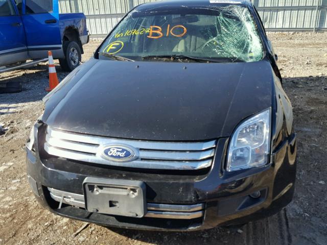 3FAHP07107R107627 - 2007 FORD FUSION SE BLACK photo 7