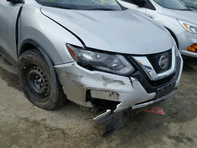 5N1AT2MT6HC894250 - 2017 NISSAN ROGUE S SILVER photo 9