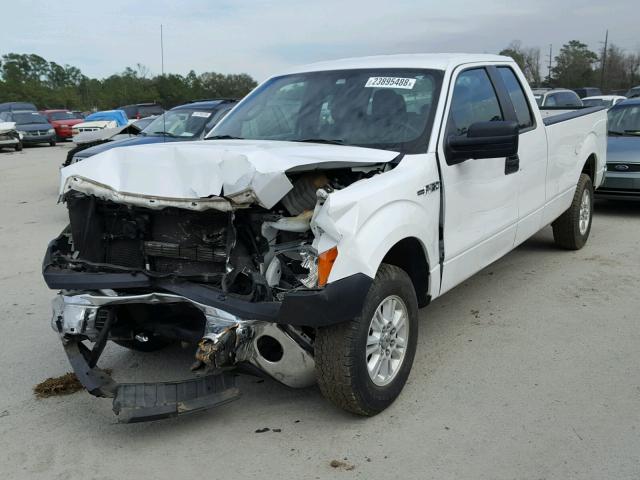 1FTVX1CF6EKD42765 - 2014 FORD F150 SUPER WHITE photo 2