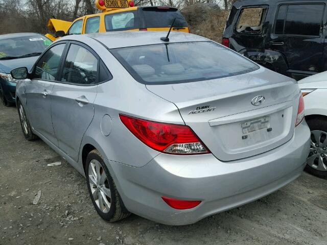 KMHCU4AE5CU166056 - 2012 HYUNDAI ACCENT GLS SILVER photo 3