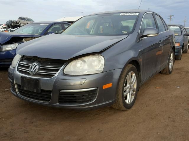 3VWEF81K77M080999 - 2007 VOLKSWAGEN JETTA WOLF GRAY photo 2