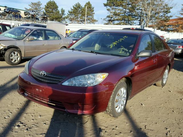 4T1BE32K45U434203 - 2005 TOYOTA CAMRY LE RED photo 2