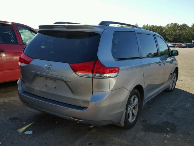 5TDKK3DC2DS361919 - 2013 TOYOTA SIENNA LE SILVER photo 4