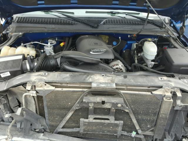 1GTGK23U34F151002 - 2004 GMC SIERRA K25 BLUE photo 7