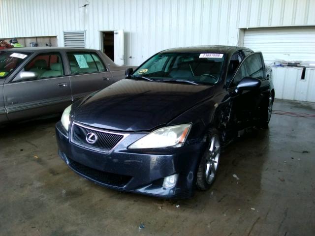 JTHBK262772052780 - 2007 LEXUS IS 250 BLACK photo 2