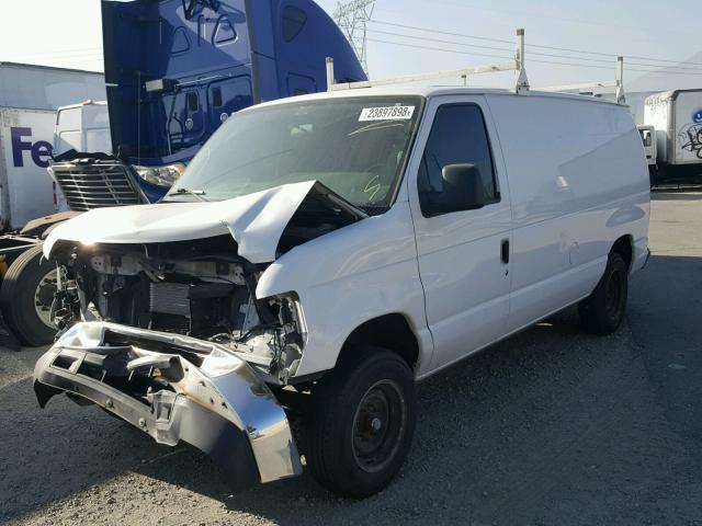 1FTNE1EL4DDB14310 - 2013 FORD ECONOLINE WHITE photo 2