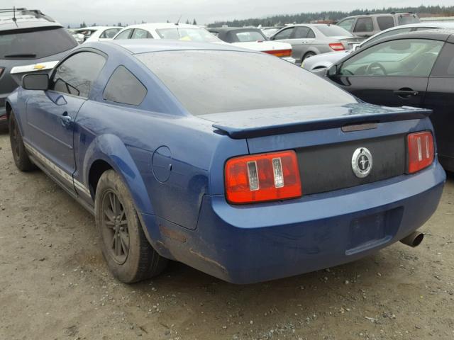 1ZVHT80N685208836 - 2008 FORD MUSTANG BLUE photo 3