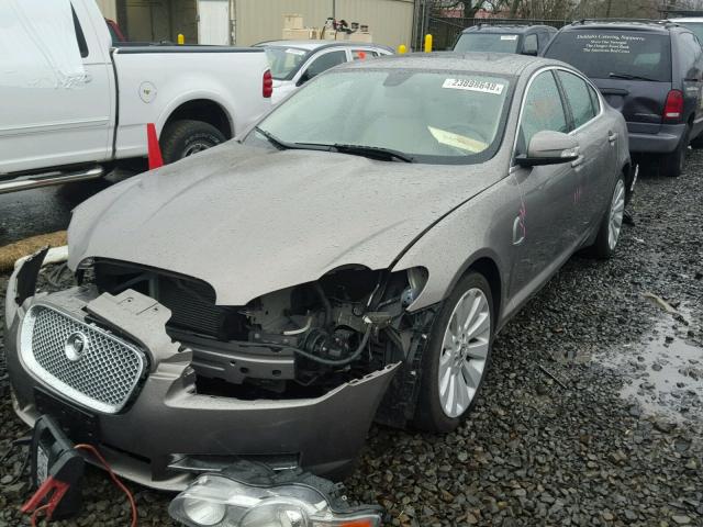 SAJWA06B49HR22724 - 2009 JAGUAR XF PREMIUM GRAY photo 2