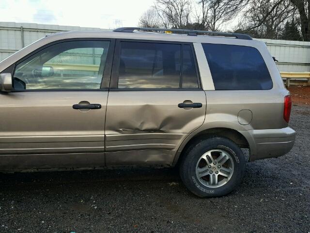 2HKYF18765H524952 - 2005 HONDA PILOT EXL GOLD photo 9