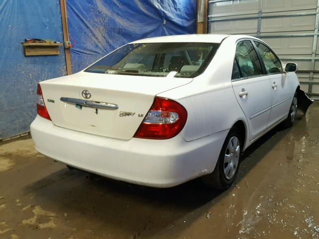 4T1BE32KX3U196242 - 2003 TOYOTA CAMRY LE WHITE photo 4