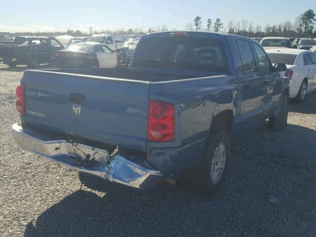 1D7HE48N56S634130 - 2006 DODGE DAKOTA QUA BLUE photo 4