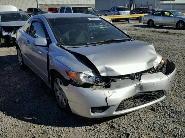 2HGFG11638H563549 - 2008 HONDA CIVIC LX SILVER photo 1