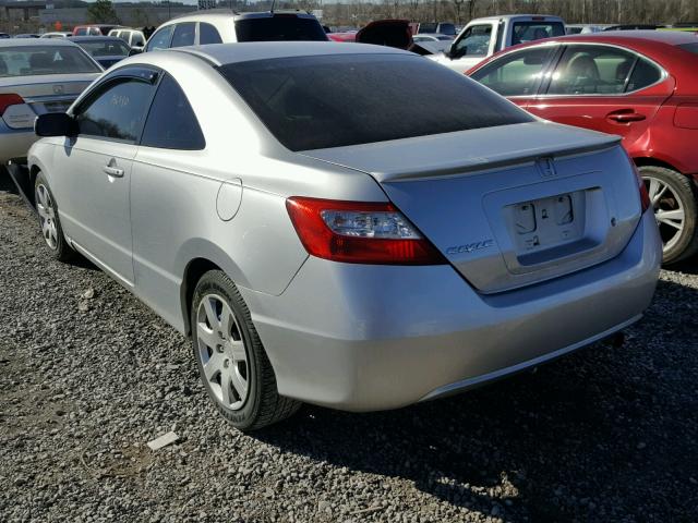 2HGFG11638H563549 - 2008 HONDA CIVIC LX SILVER photo 3