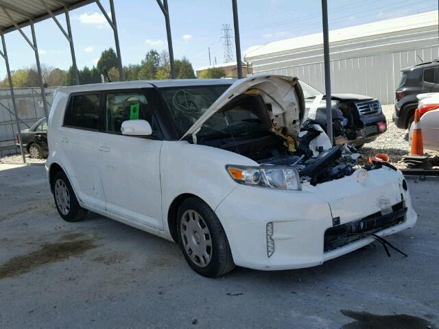 JTLZE4FE6FJ071407 - 2015 TOYOTA SCION XB WHITE photo 1