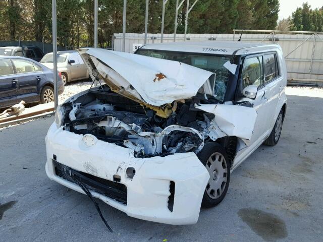 JTLZE4FE6FJ071407 - 2015 TOYOTA SCION XB WHITE photo 2